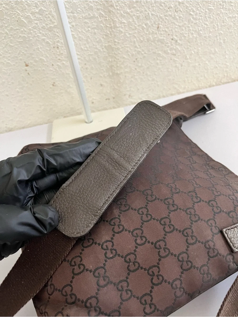 Gucci unisex Messenger bag